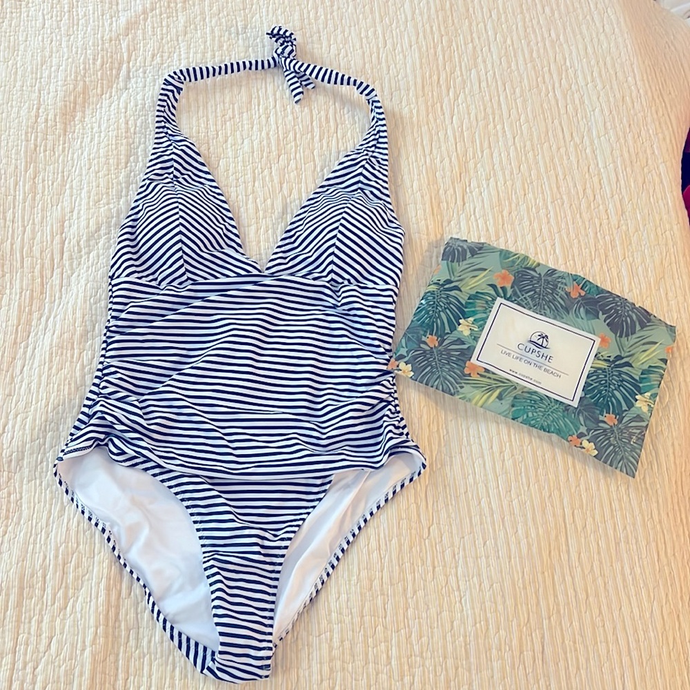 Cupshe swimsuit- one piece. Size XL. Navy blue and white stripes. Never worn.